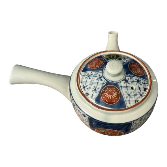 VTG Japanese Arita-yaki Porcelain Teapot with Mesh Strainer | Blue White Red Flo - Picture 5 of 7